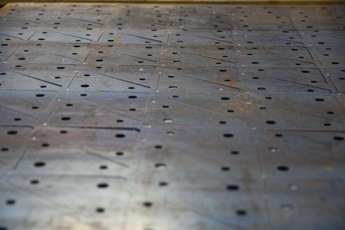 Лазерне різання металу 